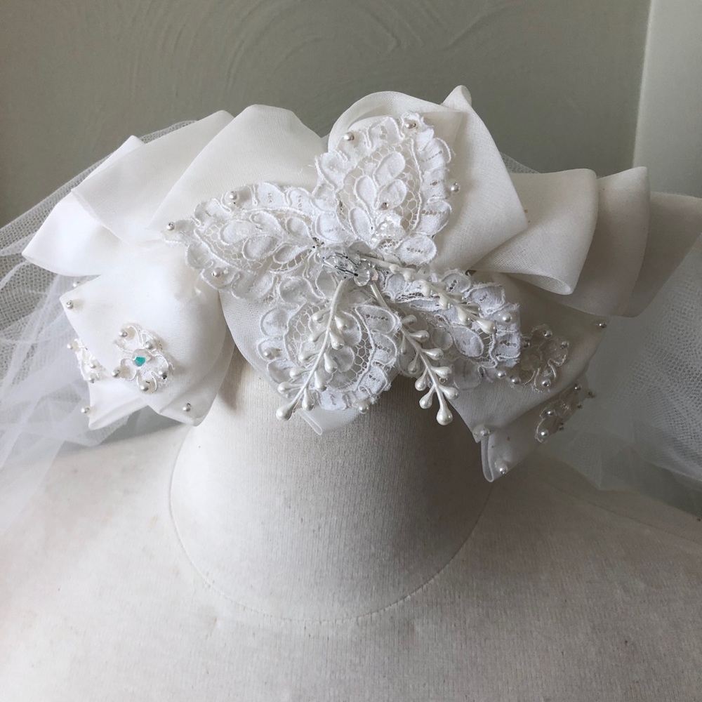 Vintage wedding dress immaculate condition size 6 - Picture 11 of 12